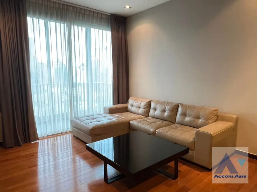 Condominium For Rent & Sale in Sukhumvit, Bangkok Code AA37154