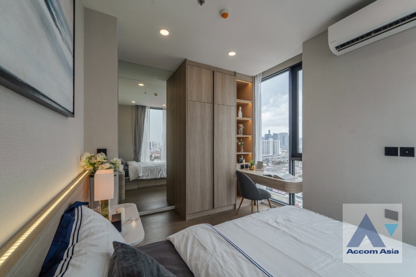 9  2 br Condominium For Rent in Ploenchit ,Bangkok BTS National Stadium at Cooper Siam condominium AA37156