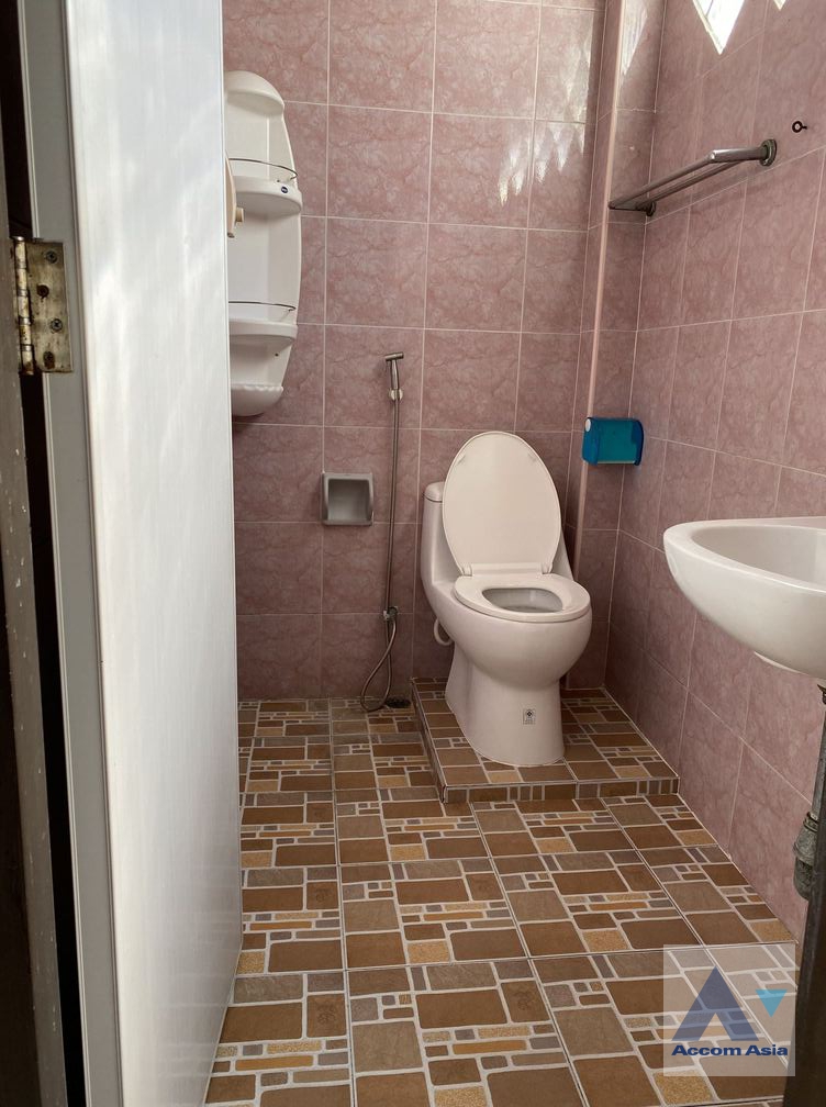 10  Building For Rent in Sathorn ,Bangkok BTS Saint Louis AA37157