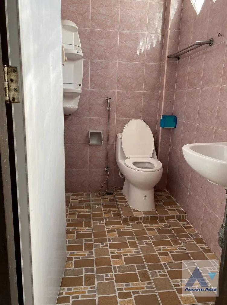 10  Building For Rent in Sathorn ,Bangkok BTS Saint Louis AA37157