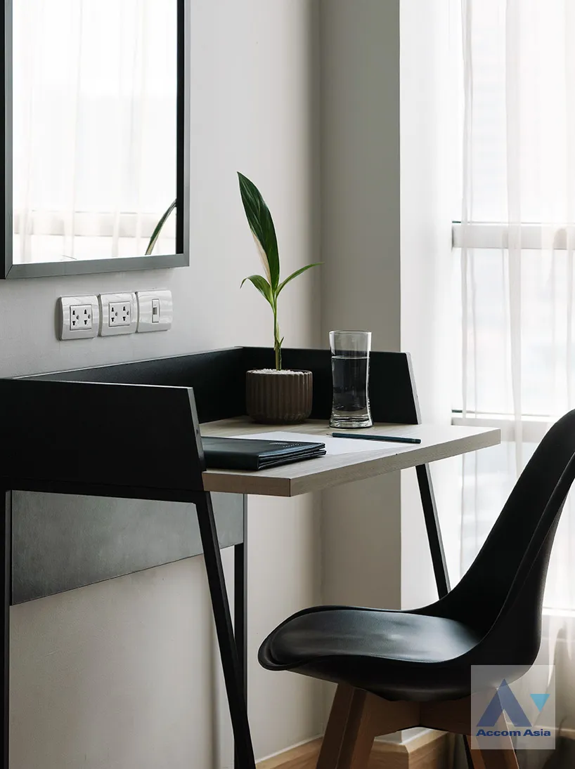 4  Studio Apartment For Rent in Sukhumvit ,Bangkok BTS Asok - MRT Sukhumvit at Perfect for living of family AA37160