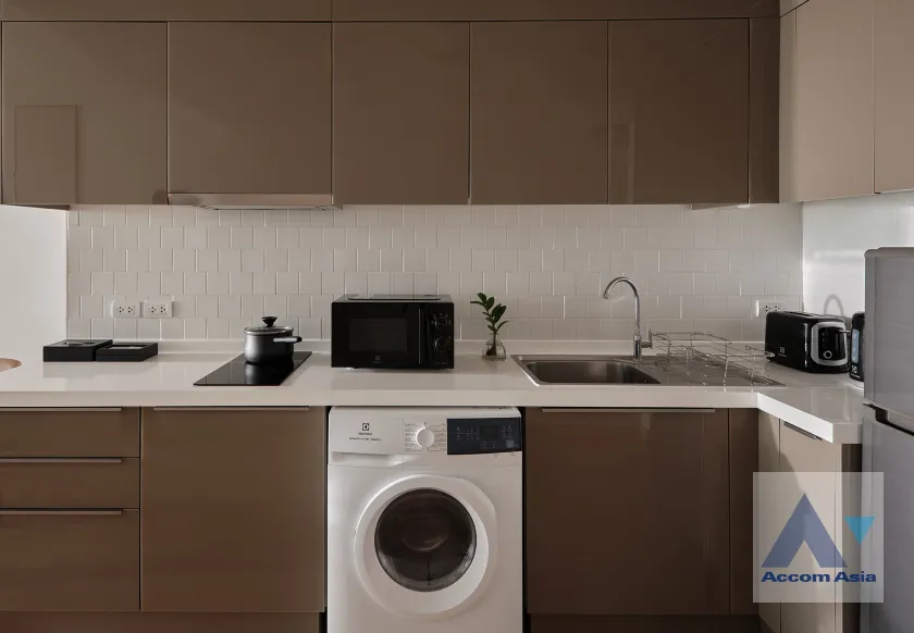 11  Studio Apartment For Rent in Sukhumvit ,Bangkok BTS Asok - MRT Sukhumvit at Perfect for living of family AA37160