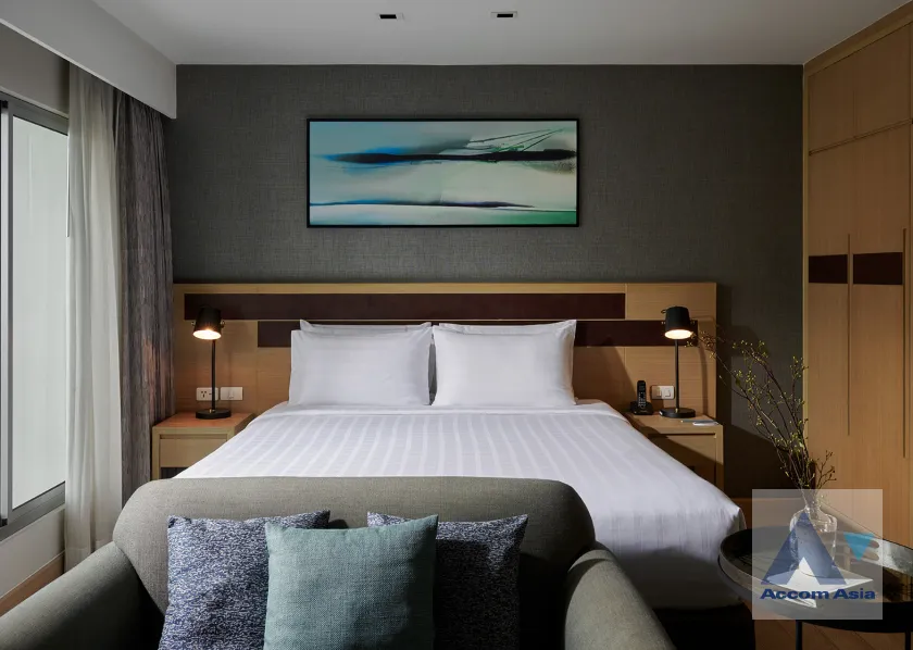 4  Studio Apartment For Rent in Sukhumvit ,Bangkok MRT Sukhumvit - BTS Asok at Perfect for living of family AA37161
