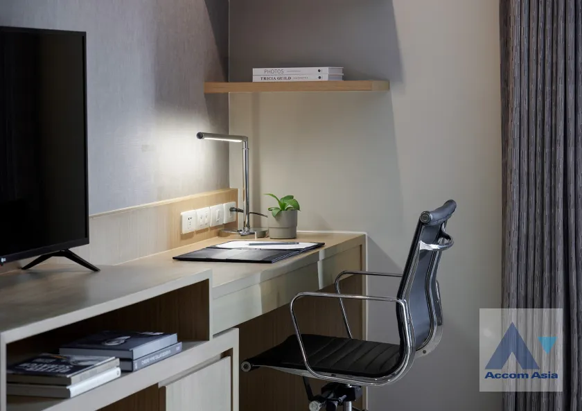 4  Studio Apartment For Rent in Sukhumvit ,Bangkok MRT Sukhumvit - BTS Asok at Perfect for living of family AA37163