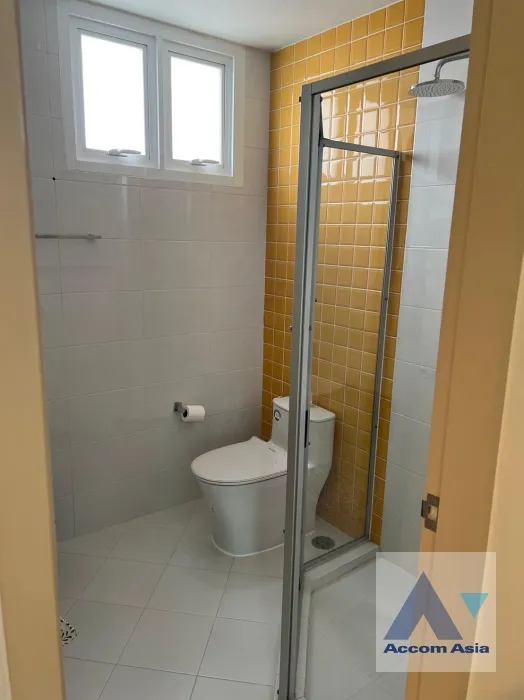 13  3 br Condominium For Rent in Sukhumvit ,Bangkok MRT Sukhumvit - BTS Asok at CitiSmart Sukhumvit 18 AA37174