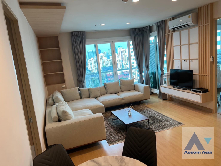  1  3 br Condominium For Rent in Sukhumvit ,Bangkok BTS Asok - MRT Sukhumvit at CitiSmart Sukhumvit 18 AA37174