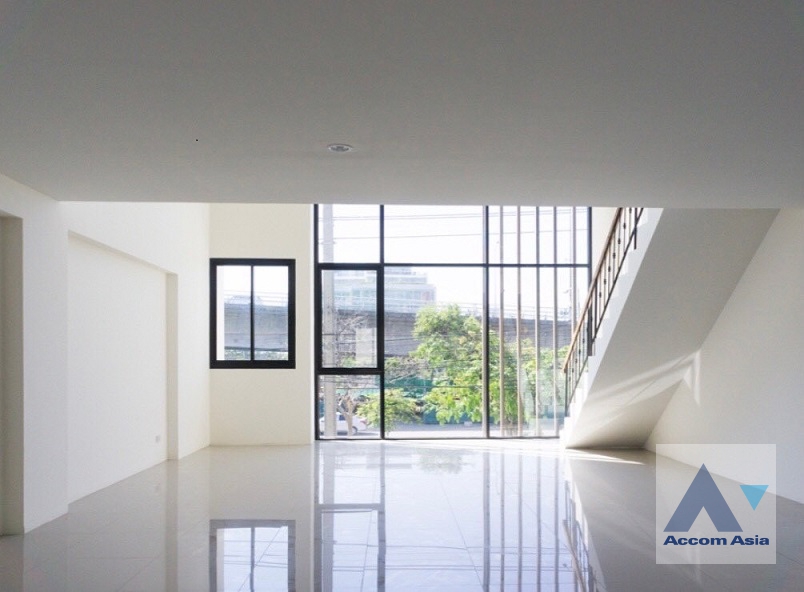  1  3 br House For Rent in Sathorn ,Bangkok BRT Wat Dokmai at Brighton Home Office Rama 3 AA37195