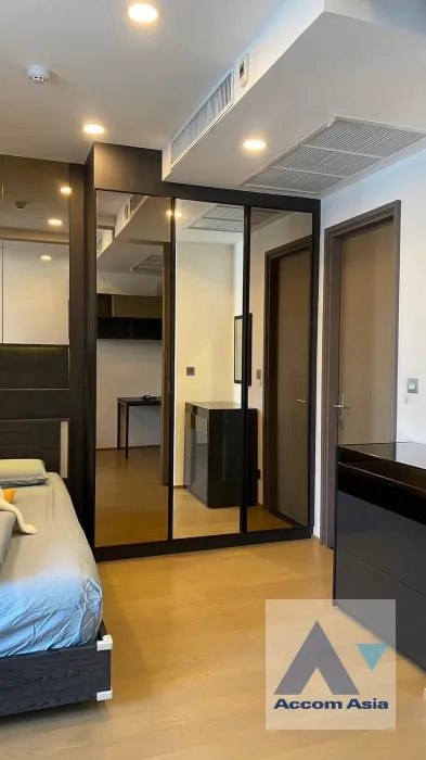 unit 1 Bedroom  Condominium For Rent in Silom, Bangkok  near MRT Sam Yan (AA37196)