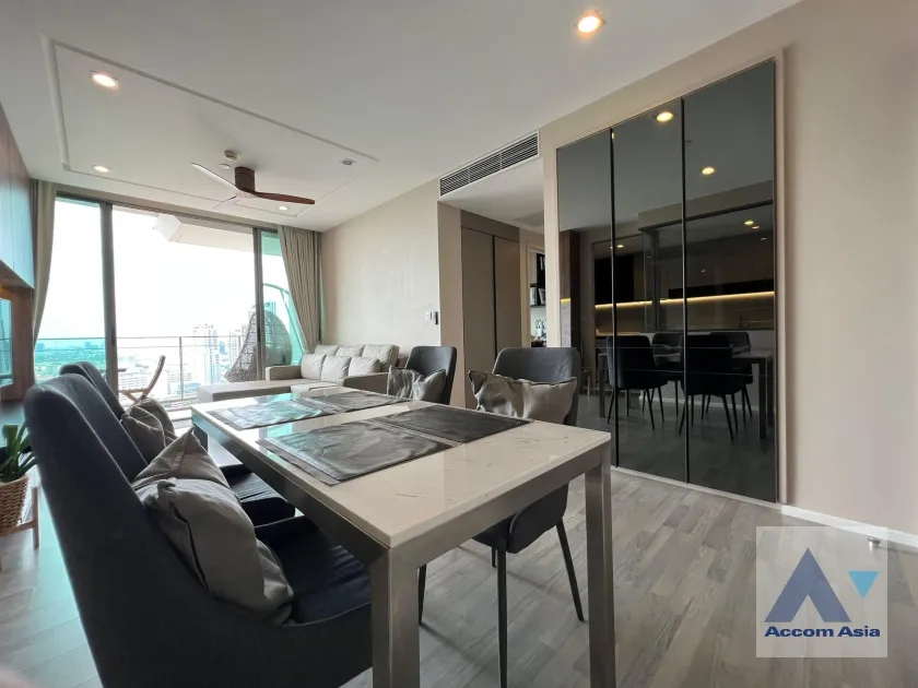 unit 2 Bedrooms  Condominium For Rent in Phaholyothin, Bangkok  (AA37202)