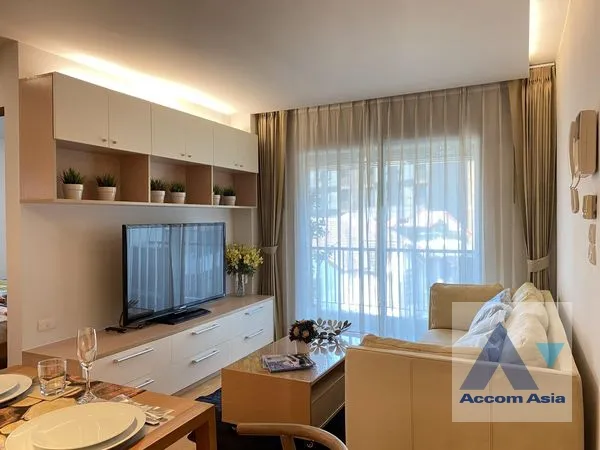 unit 3 Bedrooms  Condominium For Rent & Sale in Sukhumvit, Bangkok  near BTS On Nut (AA37203)