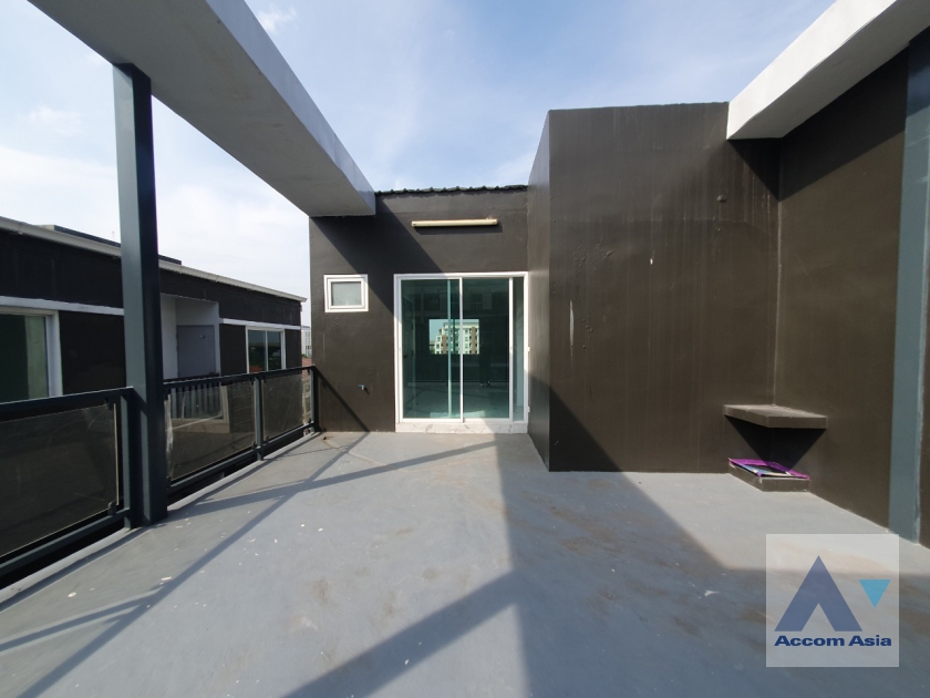 19  4 br Townhouse For Rent in Sukhumvit ,Bangkok BTS Punnawithi at Hallmark 2 Prestige Sukhumvit 64 AA37207