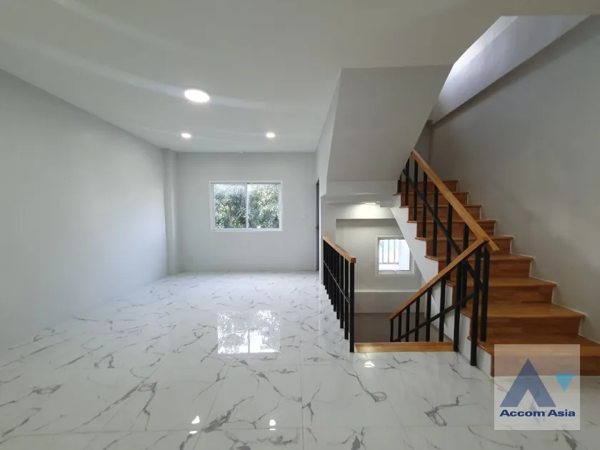 11  4 br Townhouse For Rent in Sukhumvit ,Bangkok BTS Punnawithi at Hallmark 2 Prestige Sukhumvit 64 AA37207