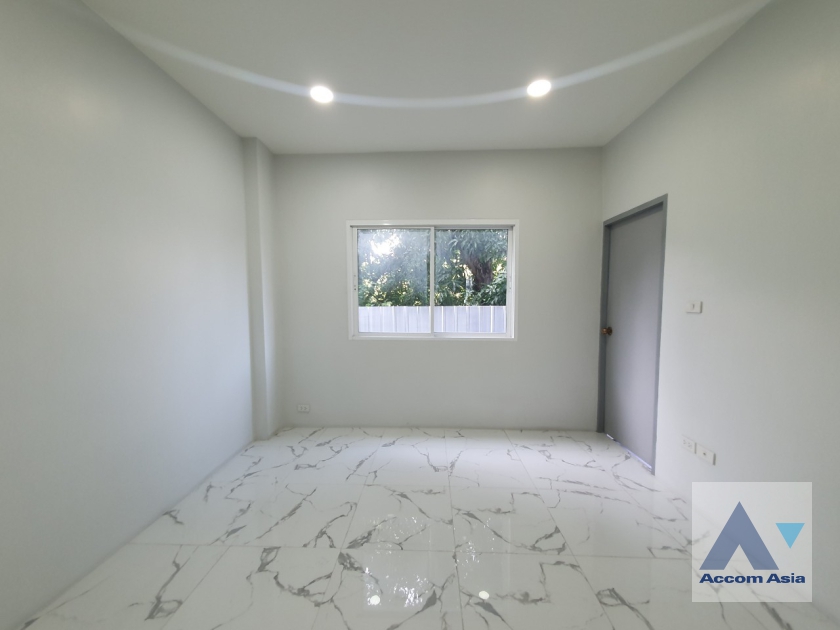 38  4 br Townhouse For Rent in Sukhumvit ,Bangkok BTS Punnawithi at Hallmark 2 Prestige Sukhumvit 64 AA37207