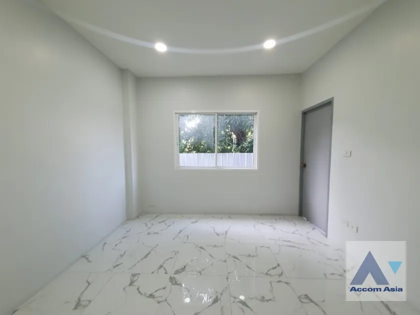 38  4 br Townhouse For Rent in Sukhumvit ,Bangkok BTS Punnawithi at Hallmark 2 Prestige Sukhumvit 64 AA37207