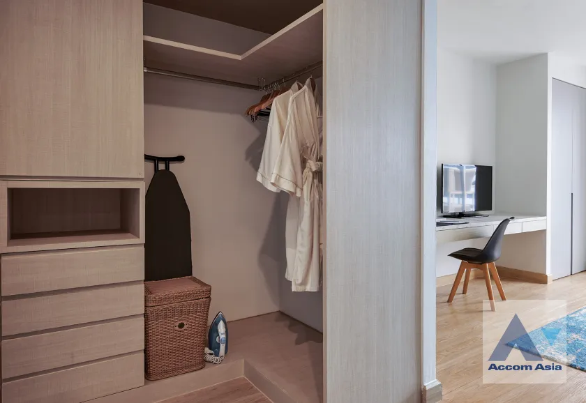 5  3 br Apartment for rent and sale in Sukhumvit ,Bangkok BTS Asok - MRT Sukhumvit at Perfect for living of family AA37216