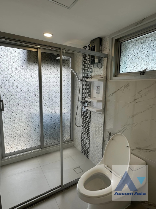 7  2 br Condominium for rent and sale in Ratchadaphisek ,Bangkok BTS Ekkamai at Supalai Park Ekkamai Thonglor AA37223