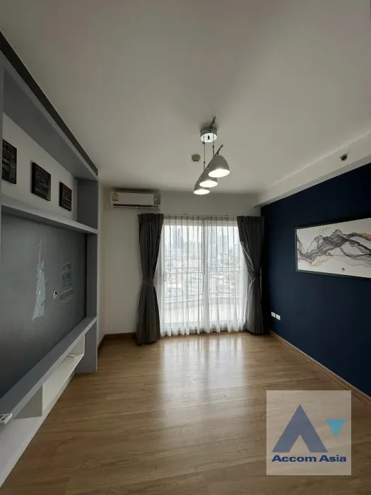 unit 2 Bedrooms  Condominium For Rent & Sale in Ratchadaphisek, Bangkok  near BTS Ekkamai (AA37223)