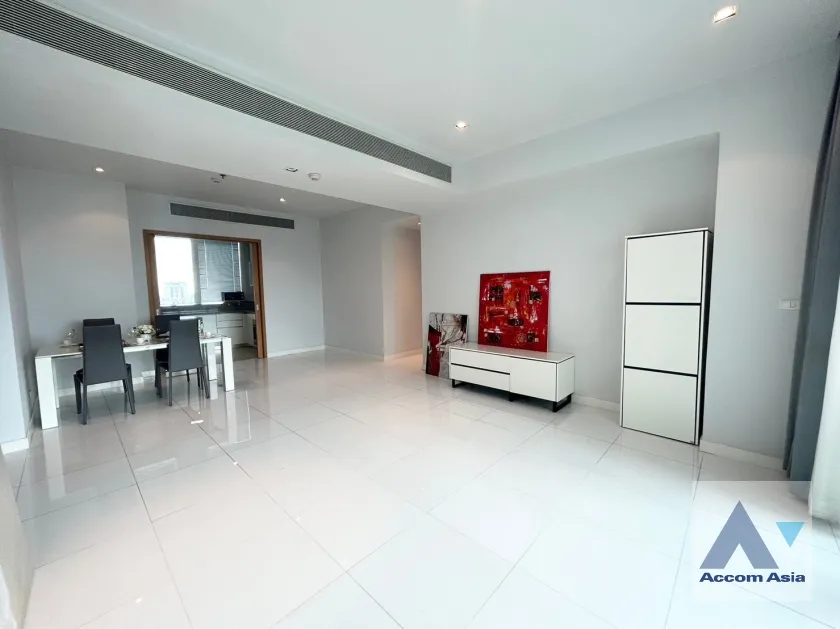 unit 3 Bedrooms  Condominium For Rent in Sukhumvit, Bangkok  near MRT Sukhumvit - BTS Asok (AA37227)