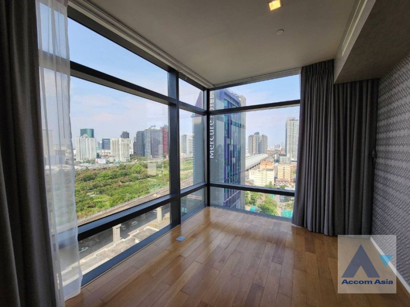  2  2 br Condominium For Sale in New Phetchaburi ,Bangkok MRT Phetchaburi at Circle Living Prototype AA37228