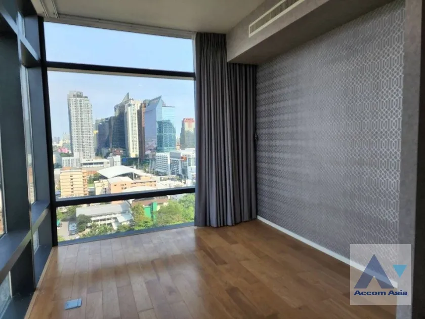 unit 2 Bedrooms  Condominium For Sale in New Phetchaburi, Bangkok  near MRT Phetchaburi (AA37228)
