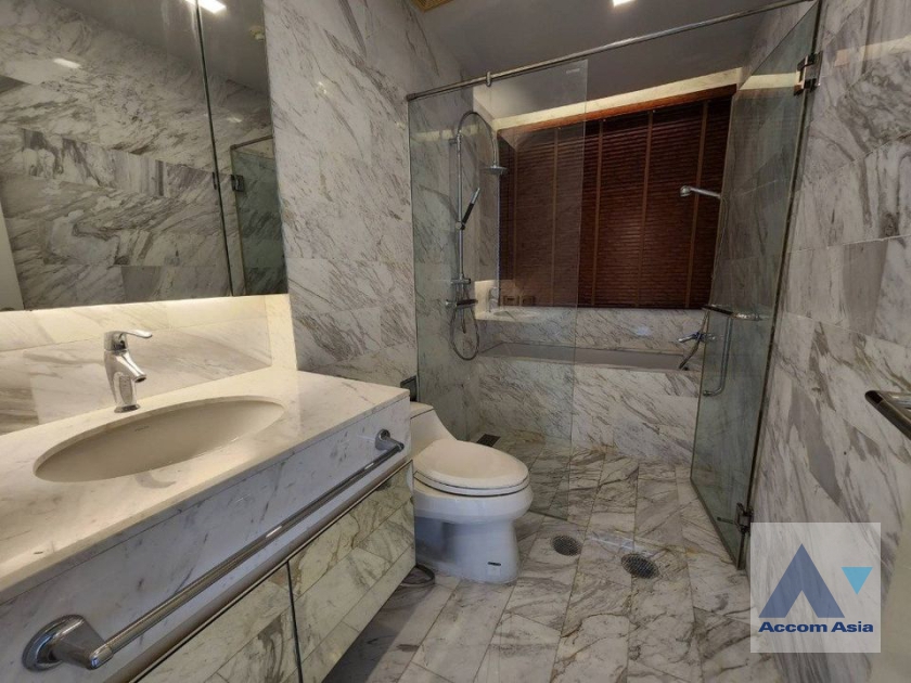 6  2 br Condominium For Sale in New Phetchaburi ,Bangkok MRT Phetchaburi at Circle Living Prototype AA37228