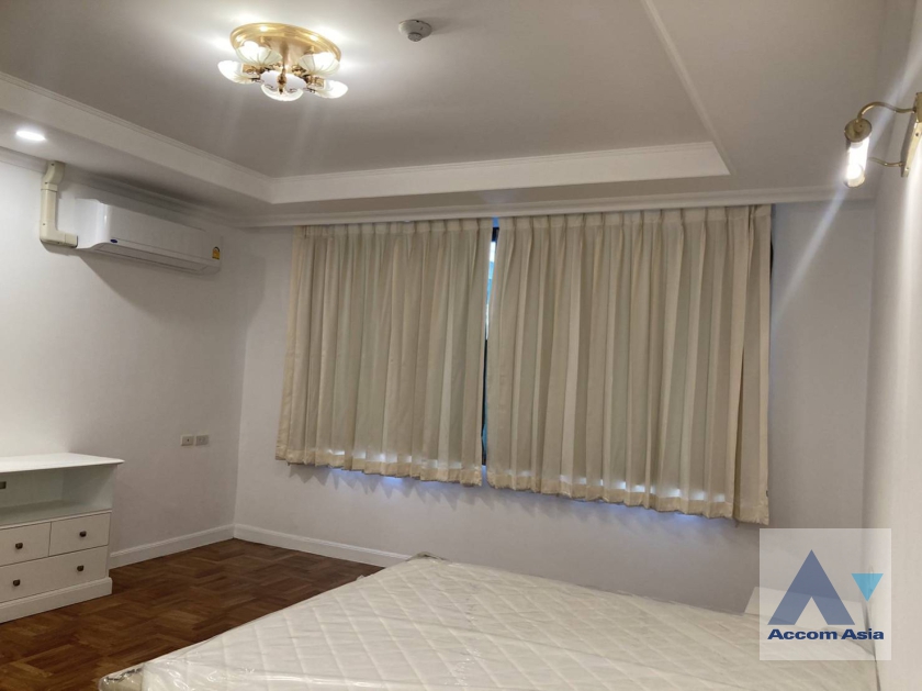 9  3 br Apartment For Rent in Sukhumvit ,Bangkok MRT Sukhumvit - BTS Asok at Spacious space with a cozy AA37229