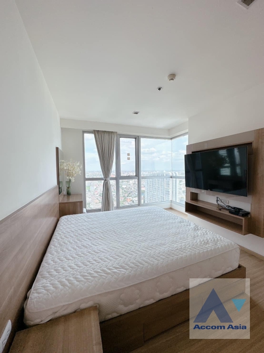  1  2 br Condominium For Sale in Sukhumvit ,Bangkok BTS On Nut at Rhythm Sukhumvit 50 AA37236