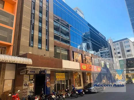  2  Office Space For Rent in Silom ,Bangkok BTS Sala Daeng at Kitpanit Building AA37242