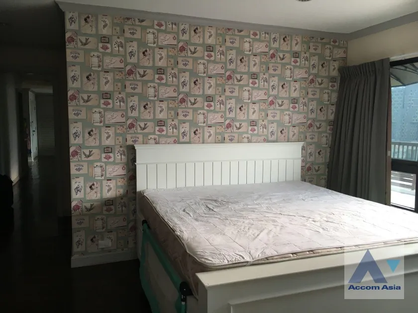 4  3 br Condominium For Rent in Ploenchit ,Bangkok BTS Ploenchit at Baan Ploenchit AA37243