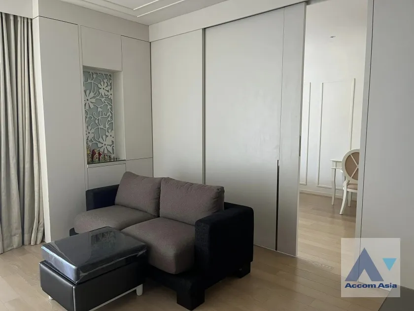  MODE Sukhumvit 61 Condominium  1 Bedroom for Rent BTS Ekkamai in Sukhumvit Bangkok