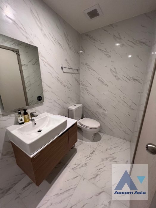 8  1 br Condominium For Sale in Bang Na ,Bangkok BTS Bang Na at Ideo Mobi Sukhumvit AA37271