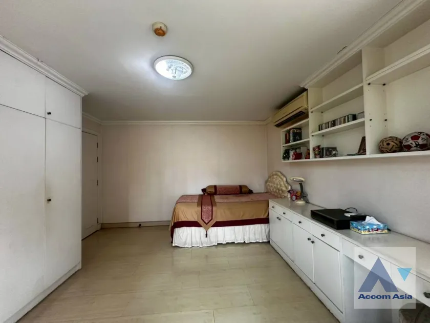 18  3 br Condominium For Sale in Sukhumvit ,Bangkok BTS Phrom Phong at Turnberry AA37289