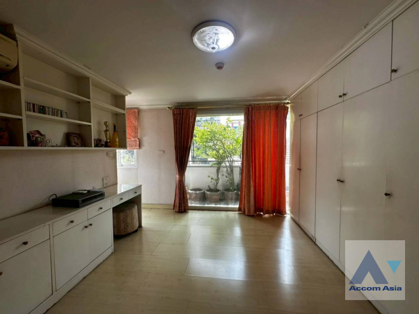 14  3 br Condominium For Sale in Sukhumvit ,Bangkok BTS Phrom Phong at Turnberry AA37289