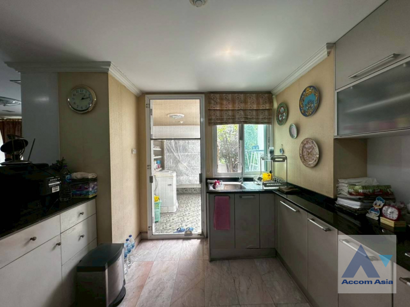 9  3 br Condominium For Sale in Sukhumvit ,Bangkok BTS Phrom Phong at Turnberry AA37289