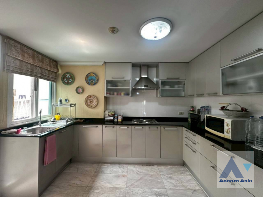 7  3 br Condominium For Sale in Sukhumvit ,Bangkok BTS Phrom Phong at Turnberry AA37289