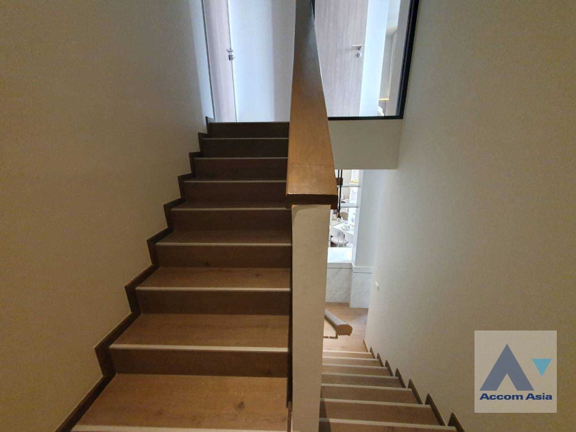 12  2 br Condominium For Sale in Sukhumvit ,Bangkok BTS Phrom Phong at Park Origin Phrom Phong AA37293