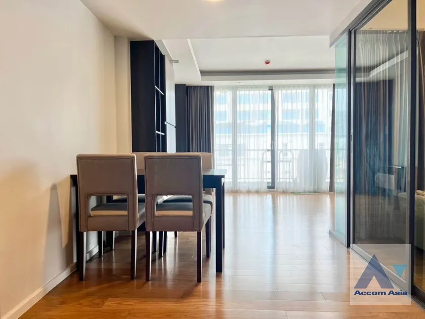 unit 2 Bedrooms  Condominium For Sale in Sukhumvit, Bangkok  near BTS Ploenchit (AA37313)