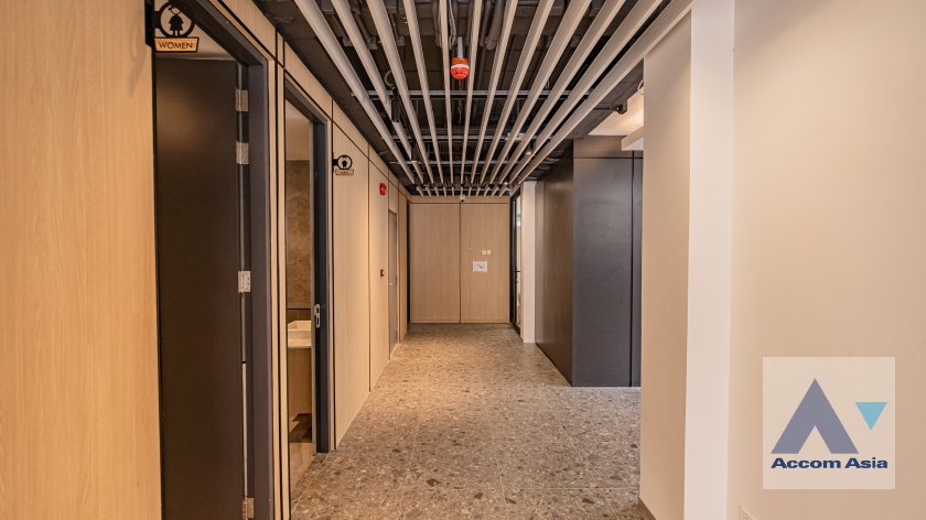 8  House For Rent in Sukhumvit ,Bangkok  AA37323