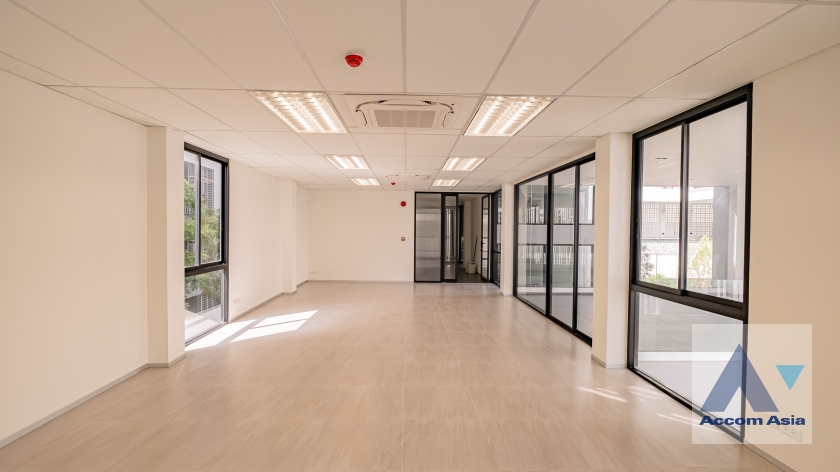 13  House For Rent in Sukhumvit ,Bangkok  AA37323