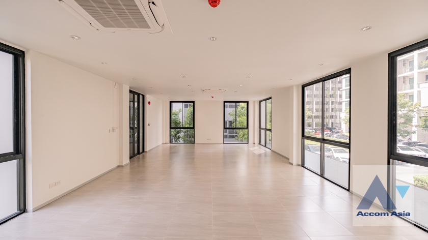 16  House For Rent in Sukhumvit ,Bangkok  AA37323