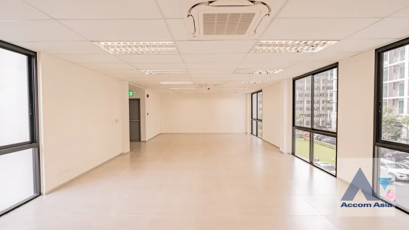 24  House For Rent in Sukhumvit ,Bangkok  AA37323