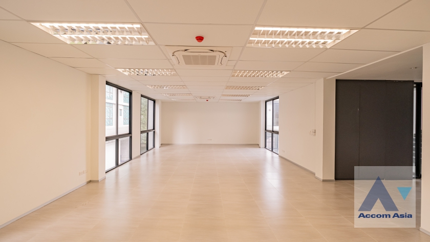 23  House For Rent in Sukhumvit ,Bangkok  AA37323