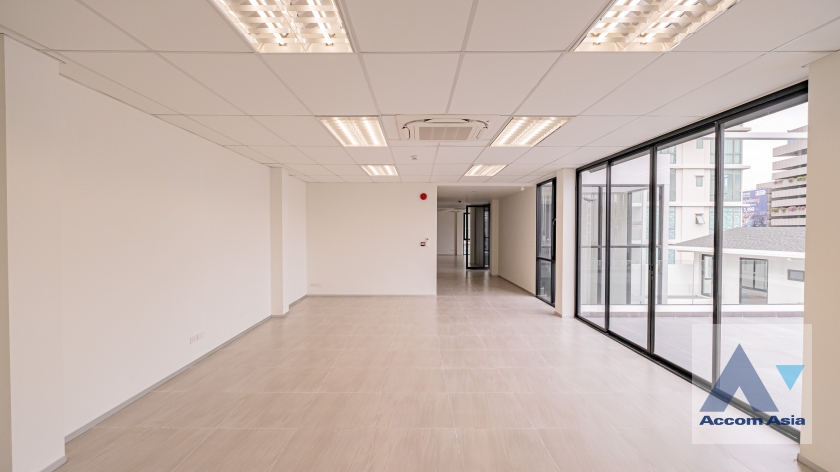 28  House For Rent in Sukhumvit ,Bangkok  AA37323