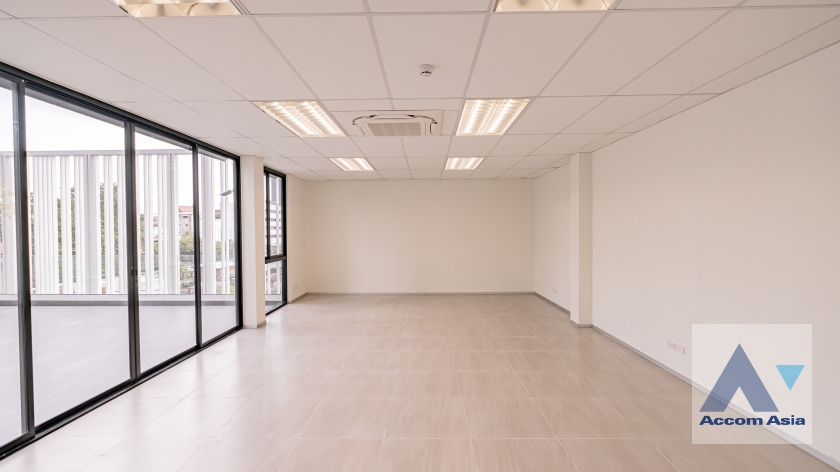 27  House For Rent in Sukhumvit ,Bangkok  AA37323