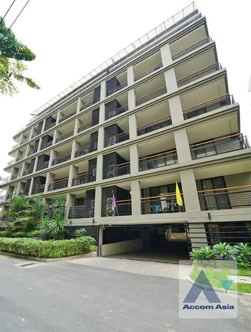 2  2 br Apartment For Rent in Sukhumvit ,Bangkok MRT Sukhumvit - BTS Asok at A sleek style residence with homely feel AA37326