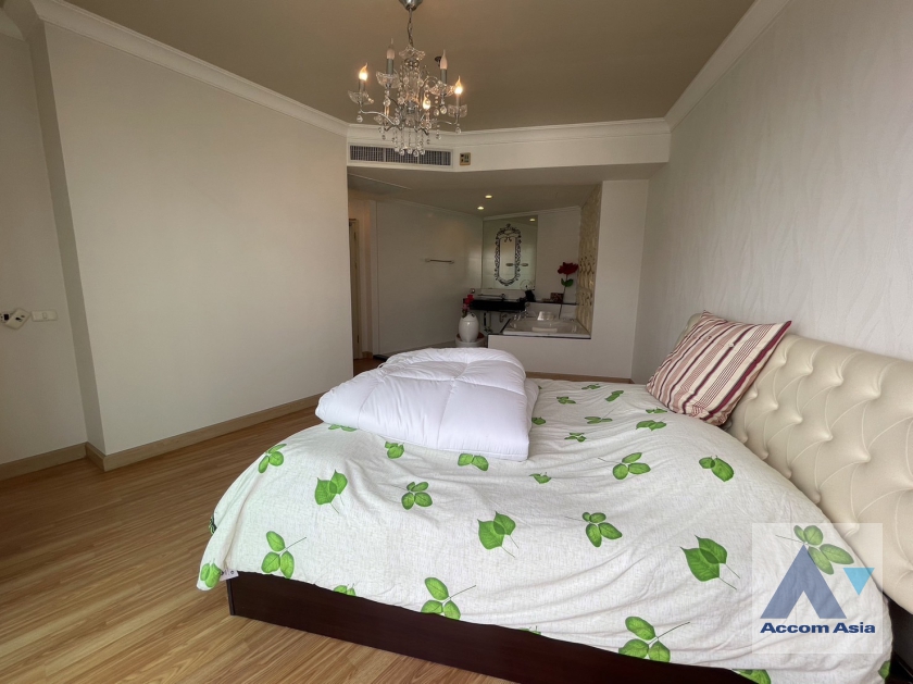  2  2 br Condominium For Sale in Rama 3 ,Bangkok BRT Nararam 3 at Supalai Casa Riva AA37334