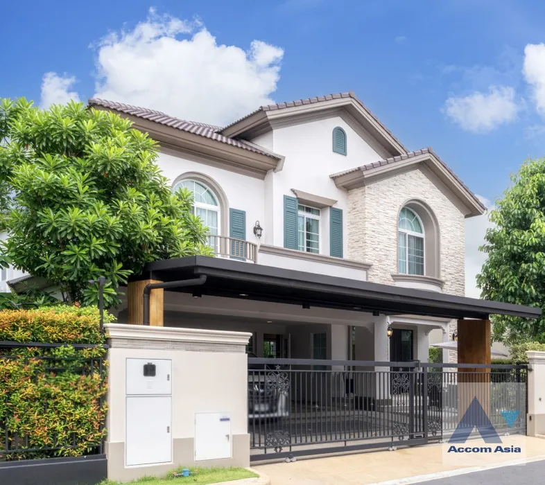  2  4 br House for rent and sale in Phaholyothin ,Bangkok  at Nantawan Ramintra-Paholyothin 50 AA37340