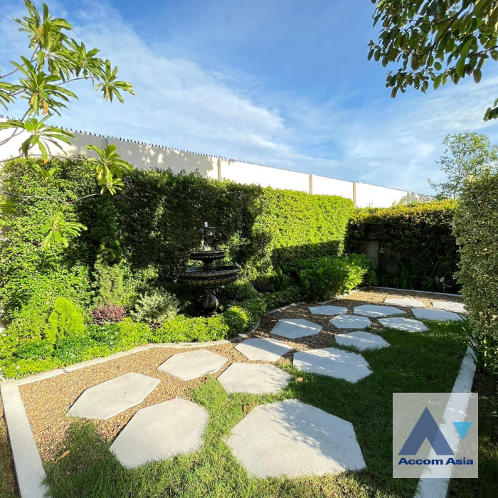 23  4 br House for rent and sale in Phaholyothin ,Bangkok  at Nantawan Ramintra-Paholyothin 50 AA37340