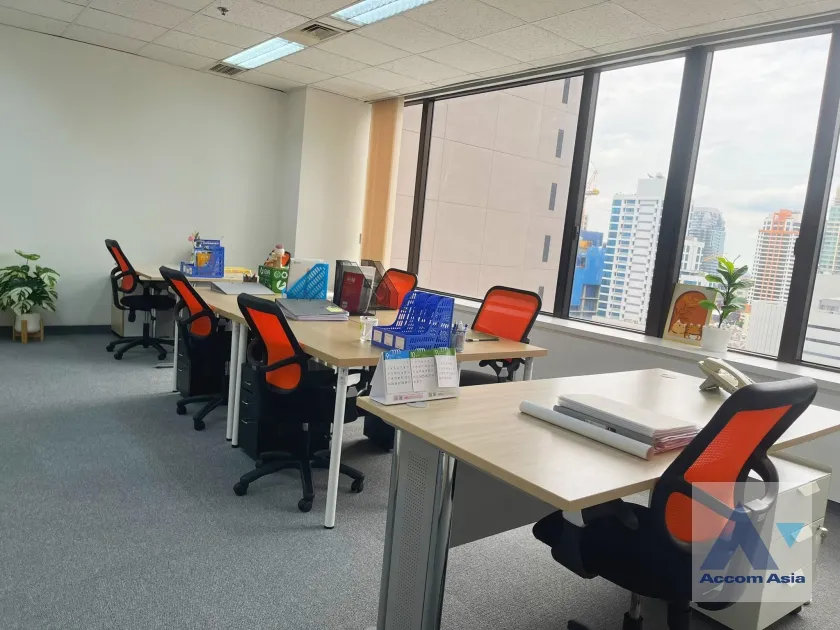 unitOffice |  Building For Rent in Silom, Bangkok  (AA37341)