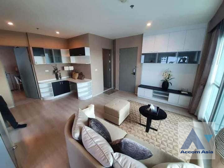  1  2 br Condominium for rent and sale in Ratchadaphisek ,Bangkok MRT Huai Khwang at Life Ratchadapisek AA37356